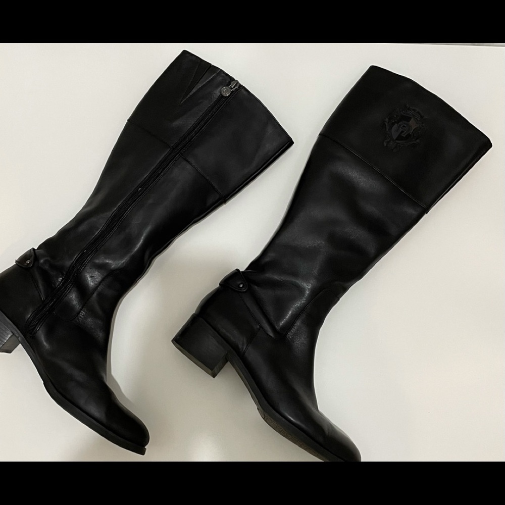 Etienne Aigner Black Leather Ryder Boots EUC